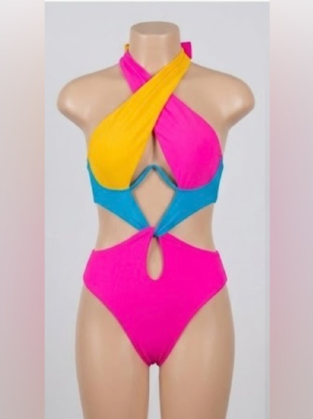 Colorblock Cut Out Underwire Tie Back Swimsuit Large